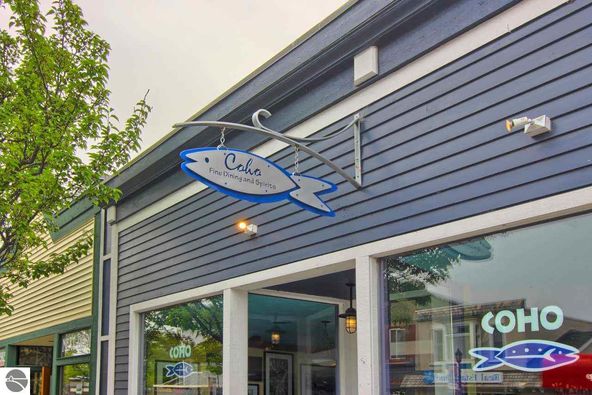 320 Main St, Frankfort, MI 49635